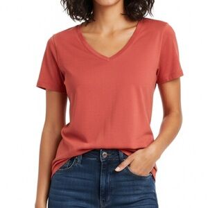 St. John’s Bay Women’s‎ V-Neck T-Shirt Coral Pink Size Small 100% Cotton